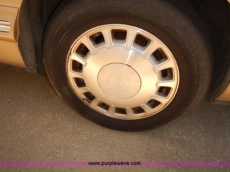 image for item I3504 1998 Cadillac DeVille