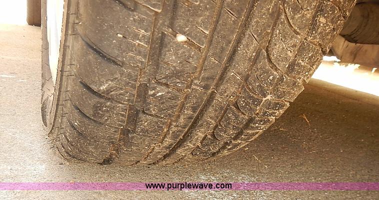 image for item I3507 2007 Ford Crown Victoria