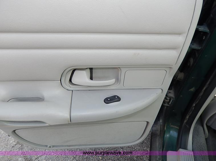 image for item I3508 2001 Ford Crown Victoria Police Interceptor