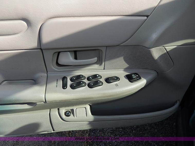 image for item I3508 2001 Ford Crown Victoria Police Interceptor