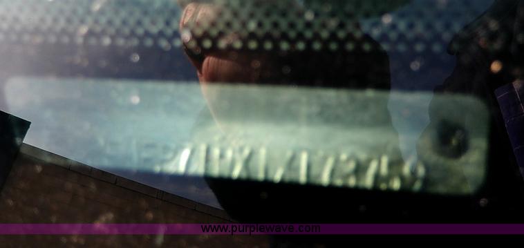 image for item I3508 2001 Ford Crown Victoria Police Interceptor