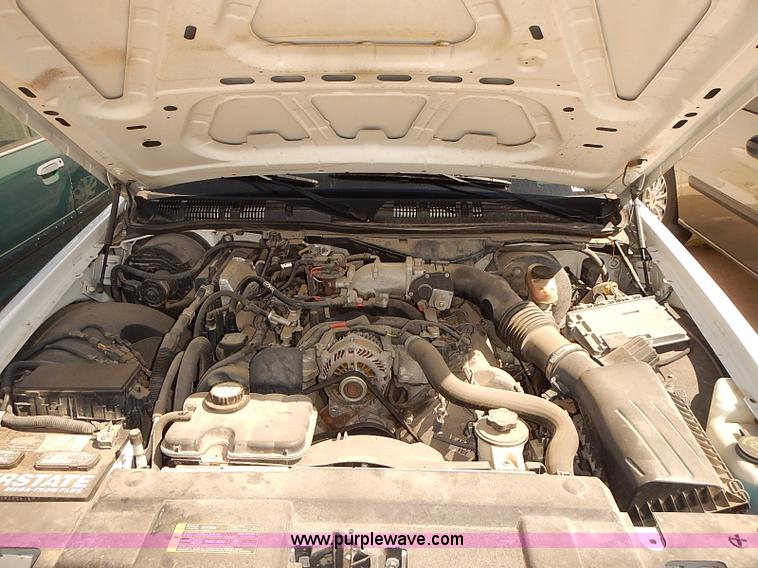 image for item I3509 2008 Ford Crown Victoria