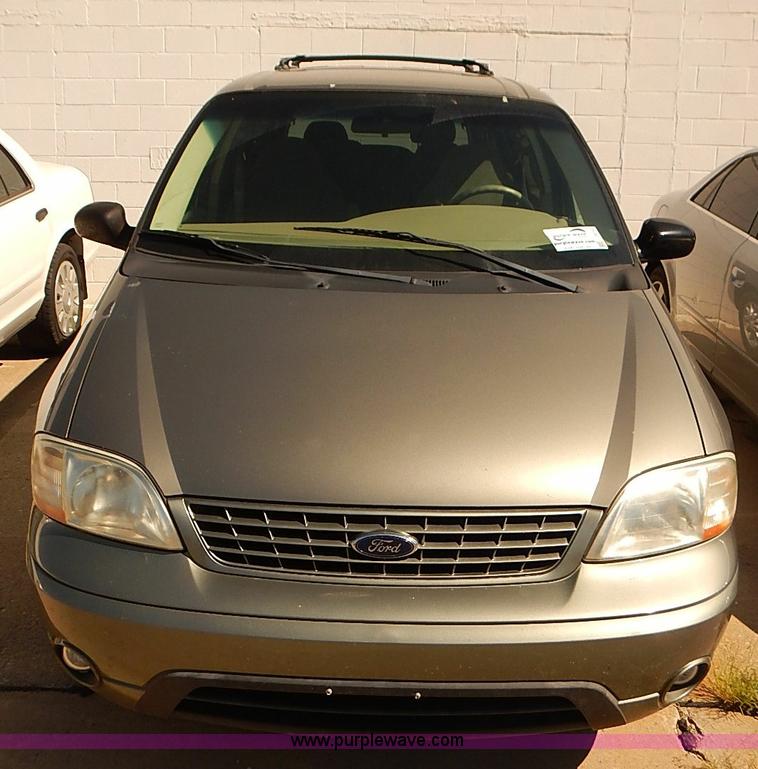 image for item I3510 2003 Ford Windstar LX