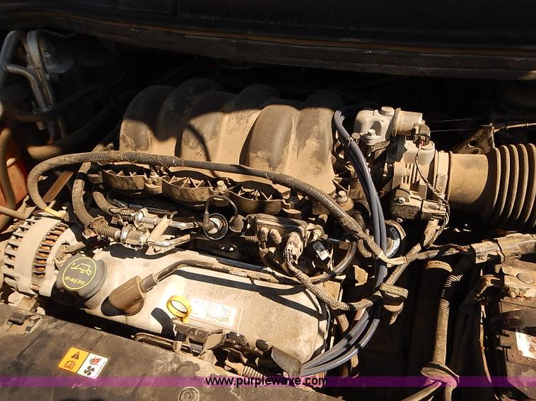 image for item I3510 2003 Ford Windstar LX