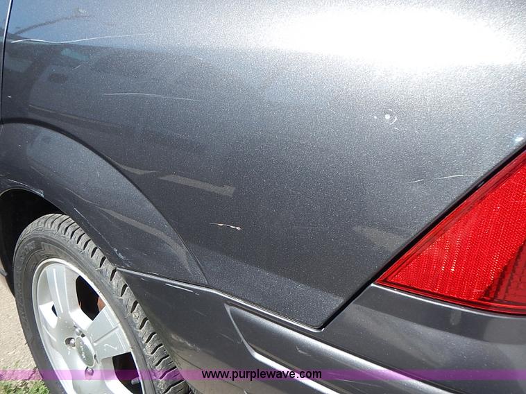 image for item I3512 2003 Ford Focus ZTS