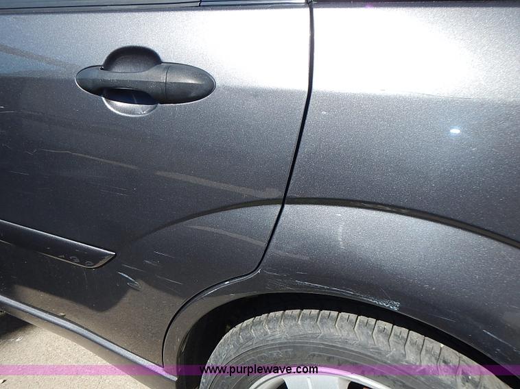 image for item I3512 2003 Ford Focus ZTS