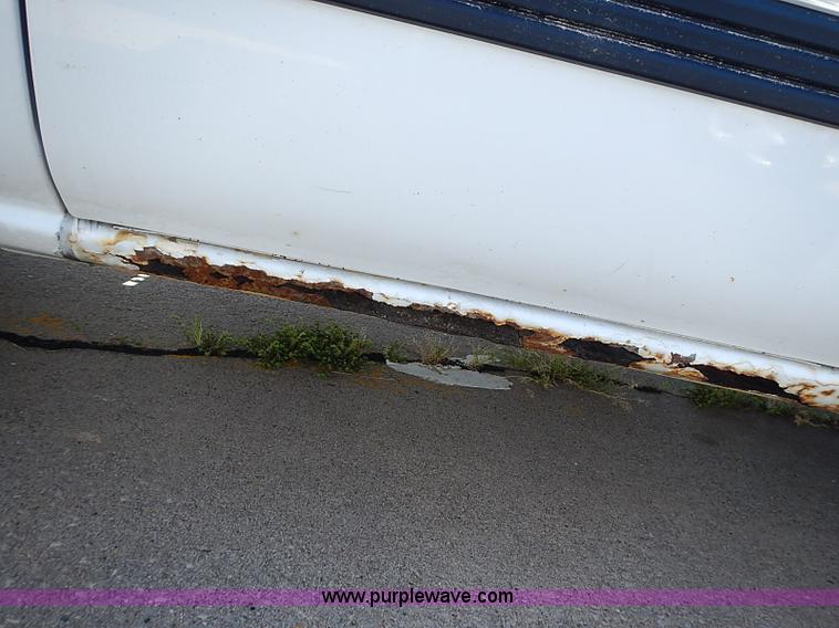 image for item I3513 2002 Chevy 1500 LS