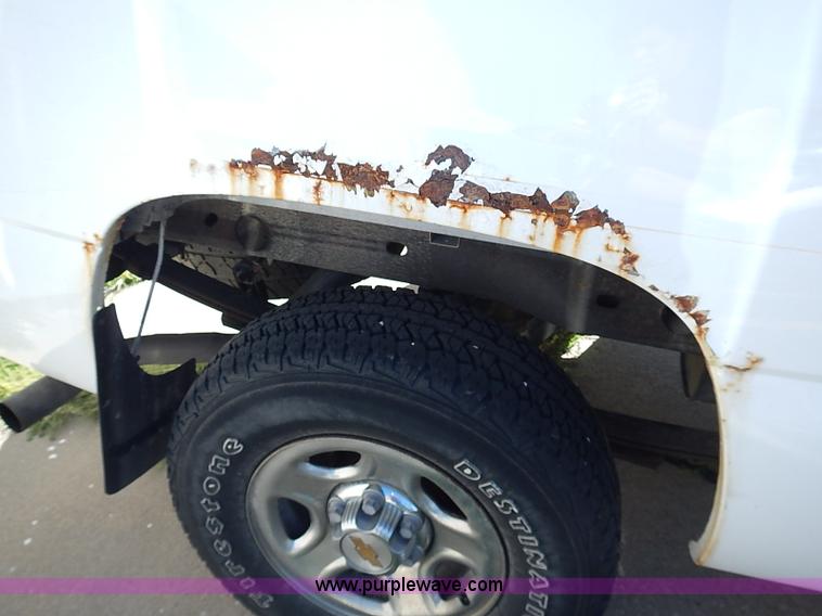 image for item I3513 2002 Chevy 1500 LS