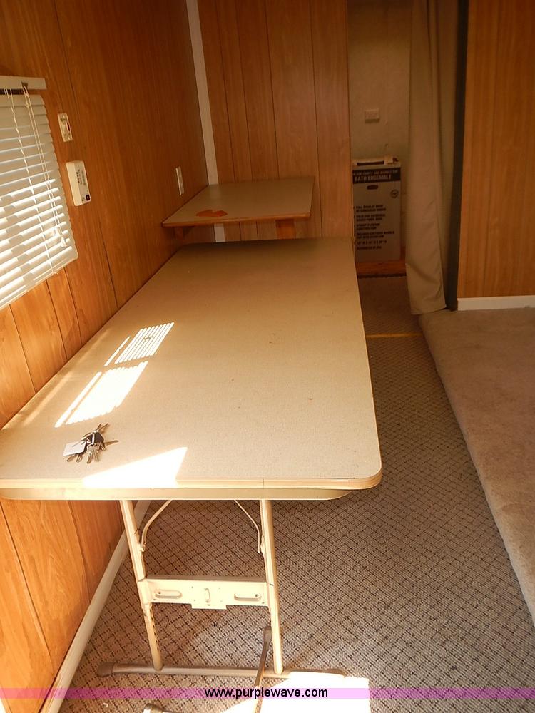 image for item J3146 2001 Rockwood camper