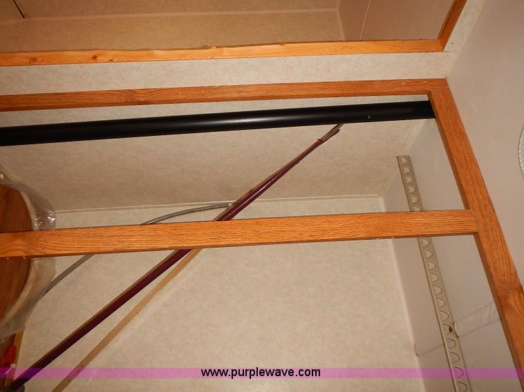 image for item J3146 2001 Rockwood camper