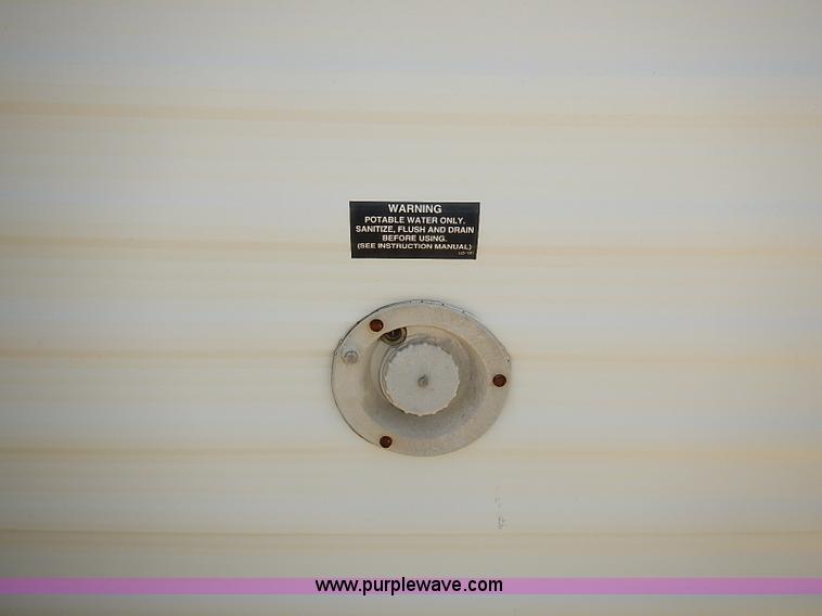 image for item J3146 2001 Rockwood camper