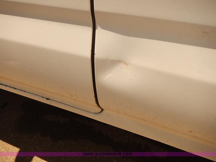 image for item J3157 2001 Toyota Tacoma SR5 Xtracab pickup truck