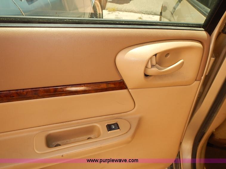 image for item J3159 2000 Chevrolet Impala