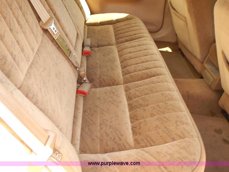 image for item J3159 2000 Chevrolet Impala