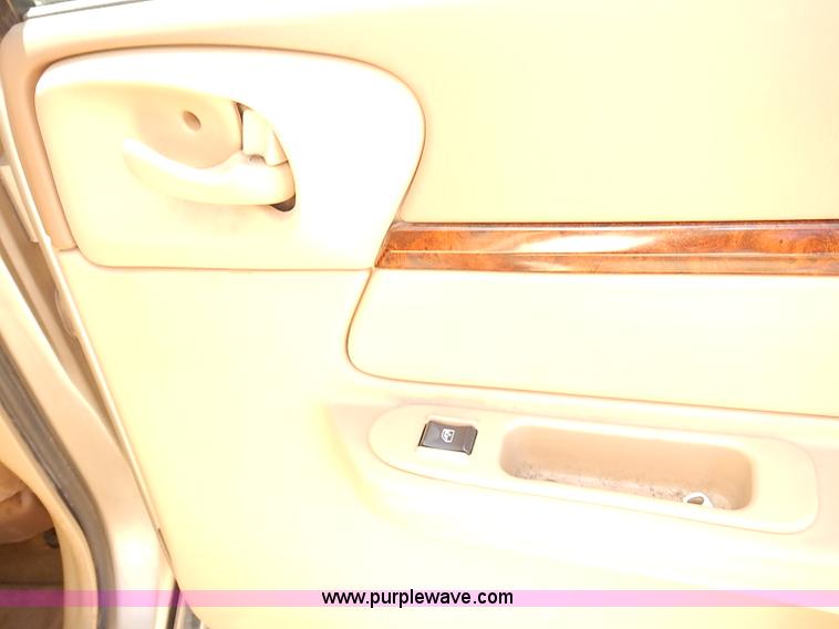 image for item J3159 2000 Chevrolet Impala