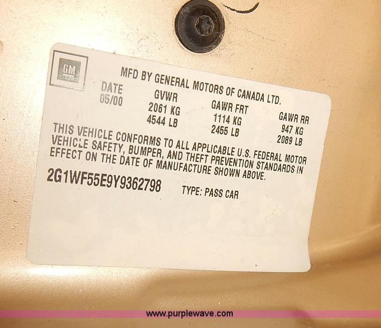 image for item J3159 2000 Chevrolet Impala