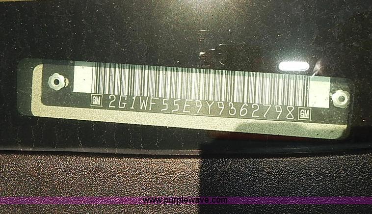 image for item J3159 2000 Chevrolet Impala