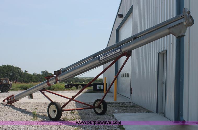 image for item F3308 2008 Hutchinson portable auger