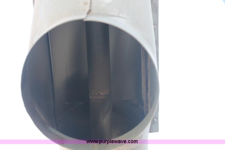 image for item F3308 2008 Hutchinson portable auger