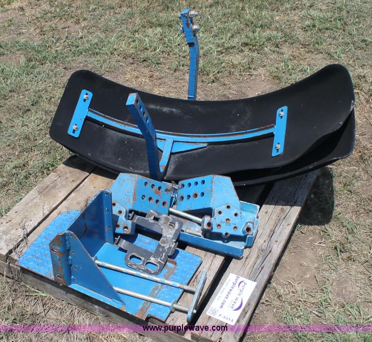 image for item F3314 Ford TW15 tractor parts