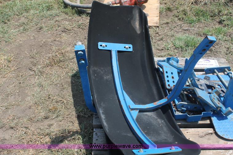 image for item F3314 Ford TW15 tractor parts