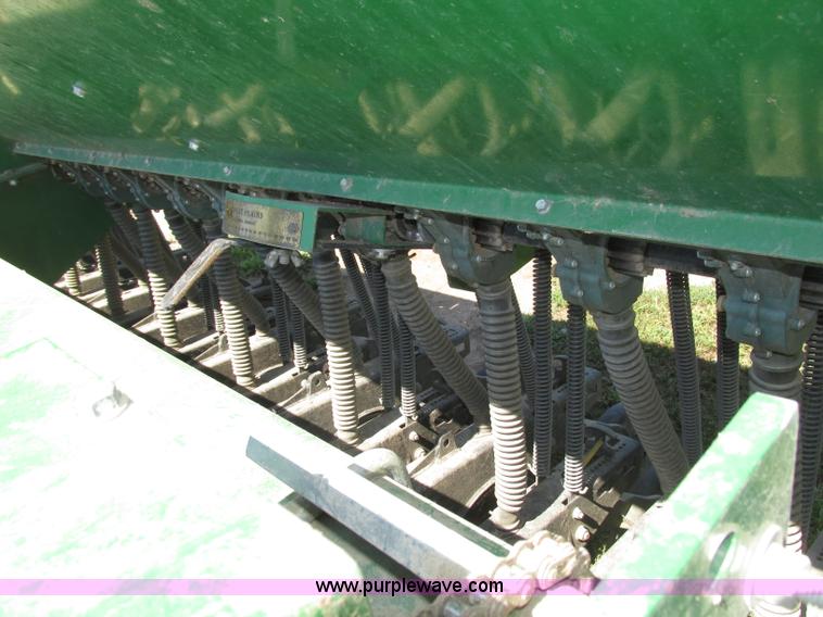 image for item F7493 1999 Great Plains Solid Stand 1500 grain drill