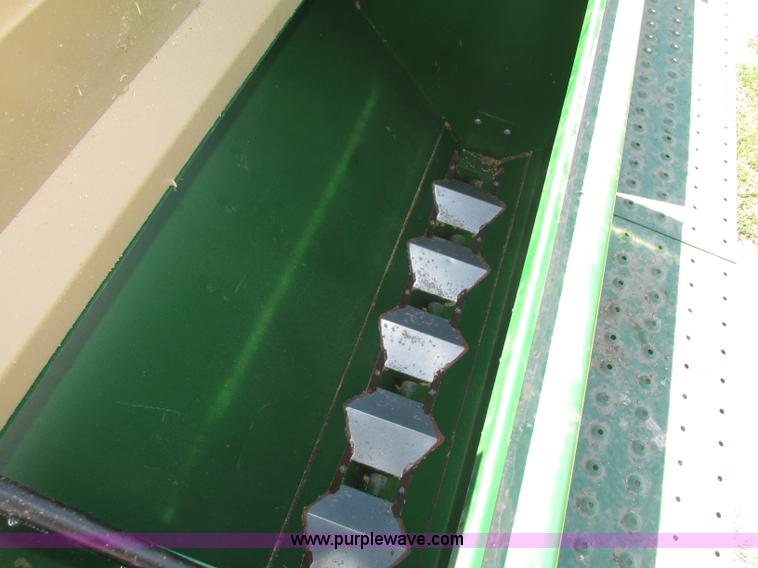 image for item F7493 1999 Great Plains Solid Stand 1500 grain drill