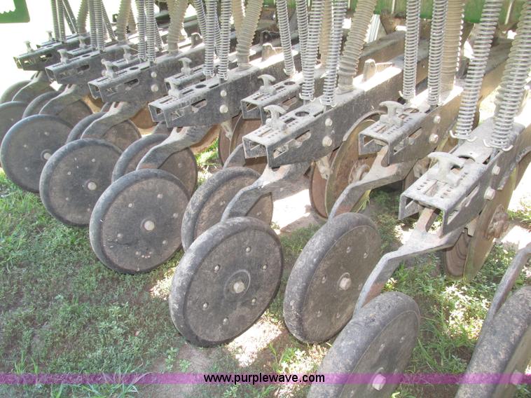 image for item F7493 1999 Great Plains Solid Stand 1500 grain drill