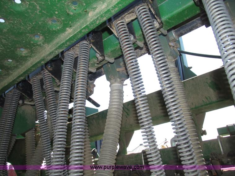 image for item F7493 1999 Great Plains Solid Stand 1500 grain drill