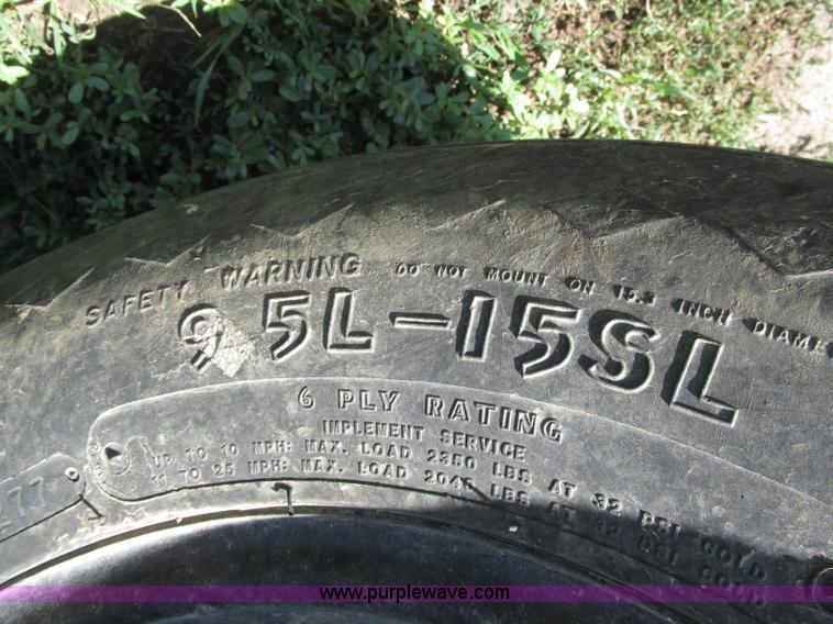 image for item F7493 1999 Great Plains Solid Stand 1500 grain drill