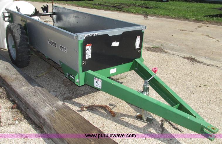 image for item F7496 2013 Frontier MS1105 manure spreader