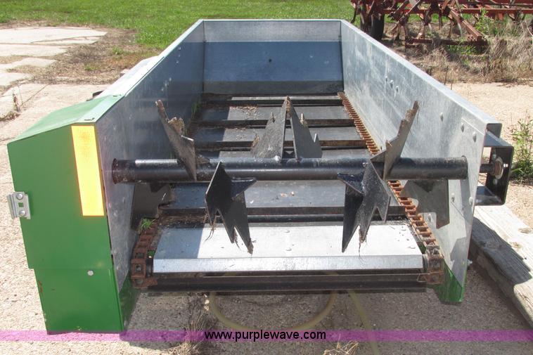 image for item F7496 2013 Frontier MS1105 manure spreader