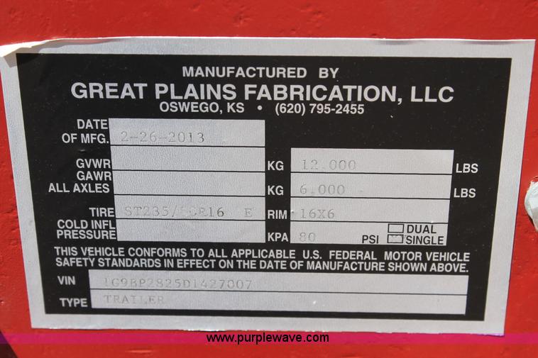 image for item H1745 2013 Go-Bob Red Rhino hay bale trailer