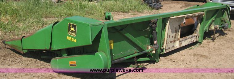image for item H5267 John Deere 853A row head