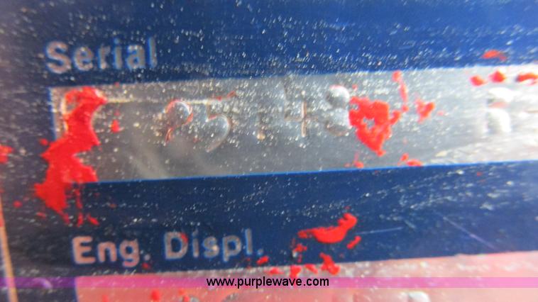 image for item I3248 New Holland 1049 Stackcruiser self-propelled bale wagon