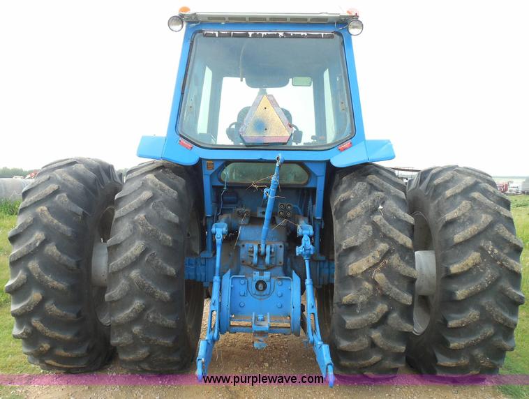 image for item I3407 Ford TW30 tractor