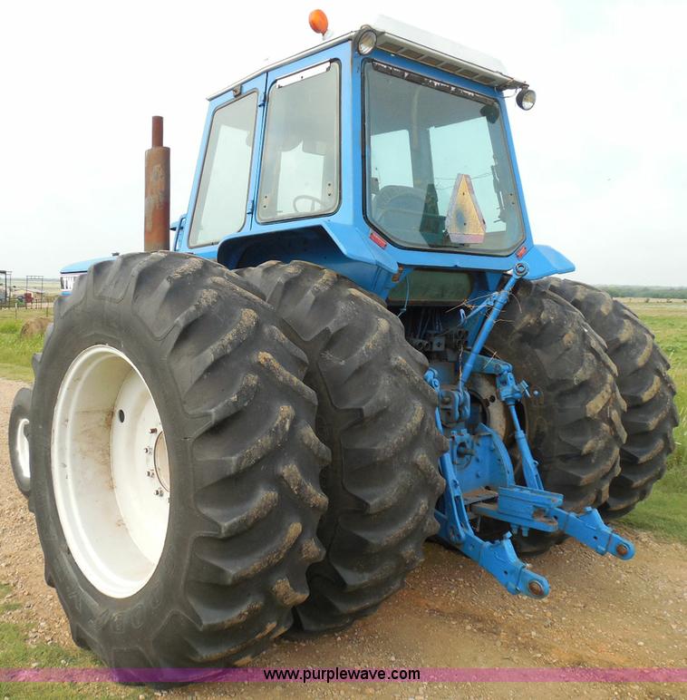 image for item I3407 Ford TW30 tractor