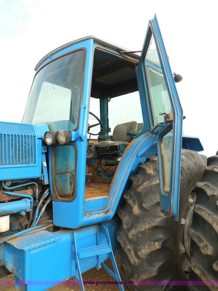 image for item I3407 Ford TW30 tractor