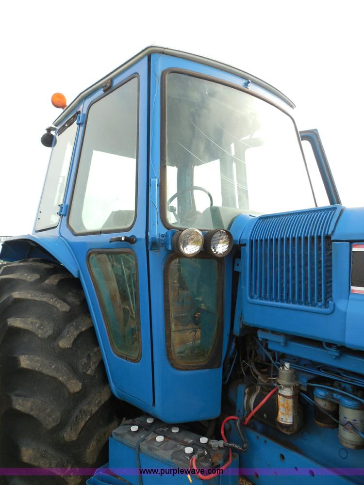 image for item I3407 Ford TW30 tractor