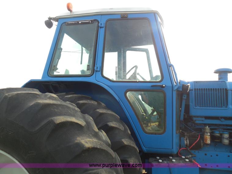 image for item I3407 Ford TW30 tractor