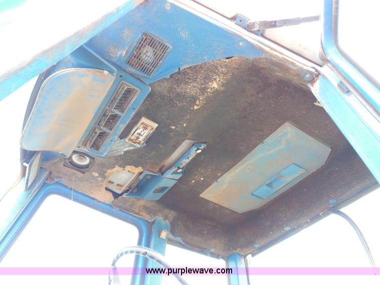 image for item I3407 Ford TW30 tractor