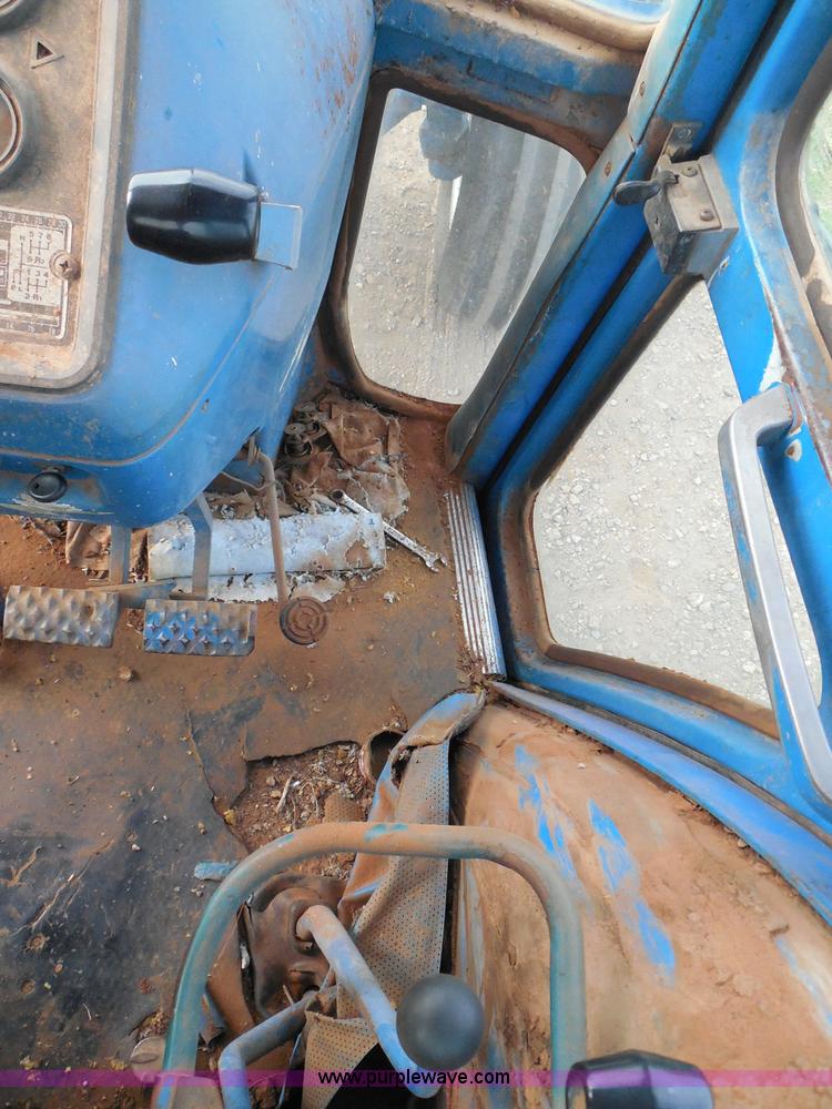 image for item I3407 Ford TW30 tractor