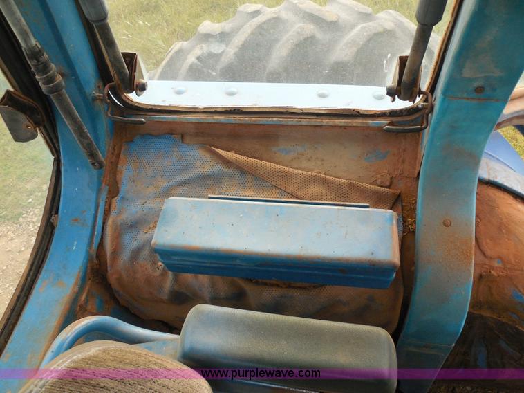 image for item I3407 Ford TW30 tractor