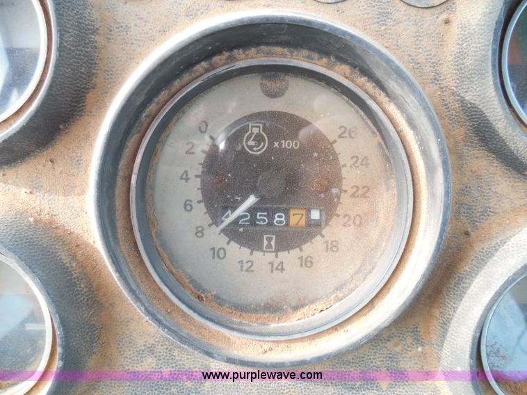 image for item I3407 Ford TW30 tractor