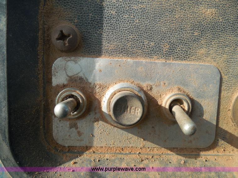 image for item I3407 Ford TW30 tractor