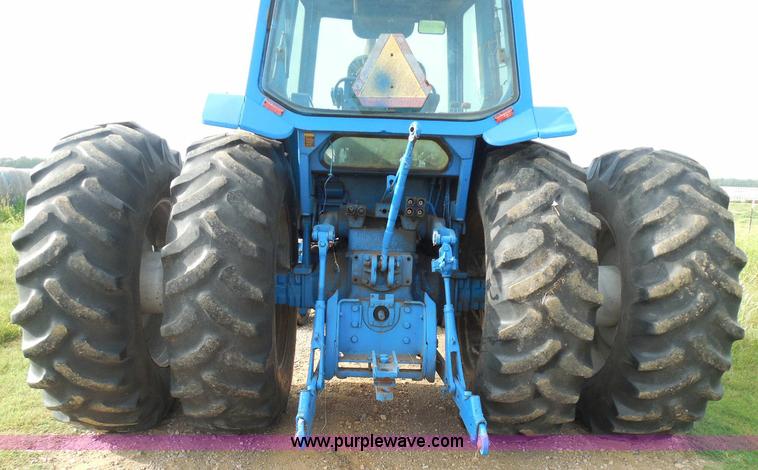 image for item I3407 Ford TW30 tractor