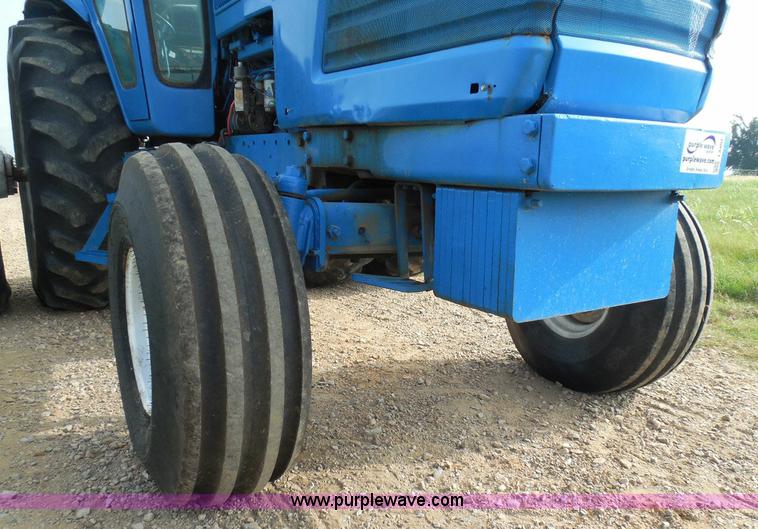 image for item I3407 Ford TW30 tractor