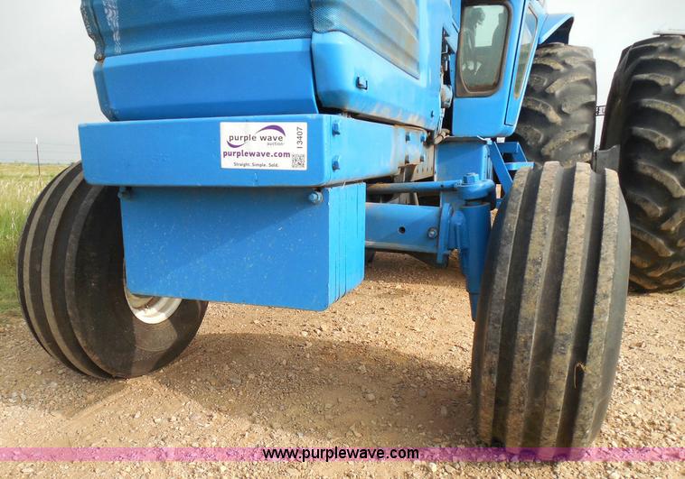 image for item I3407 Ford TW30 tractor