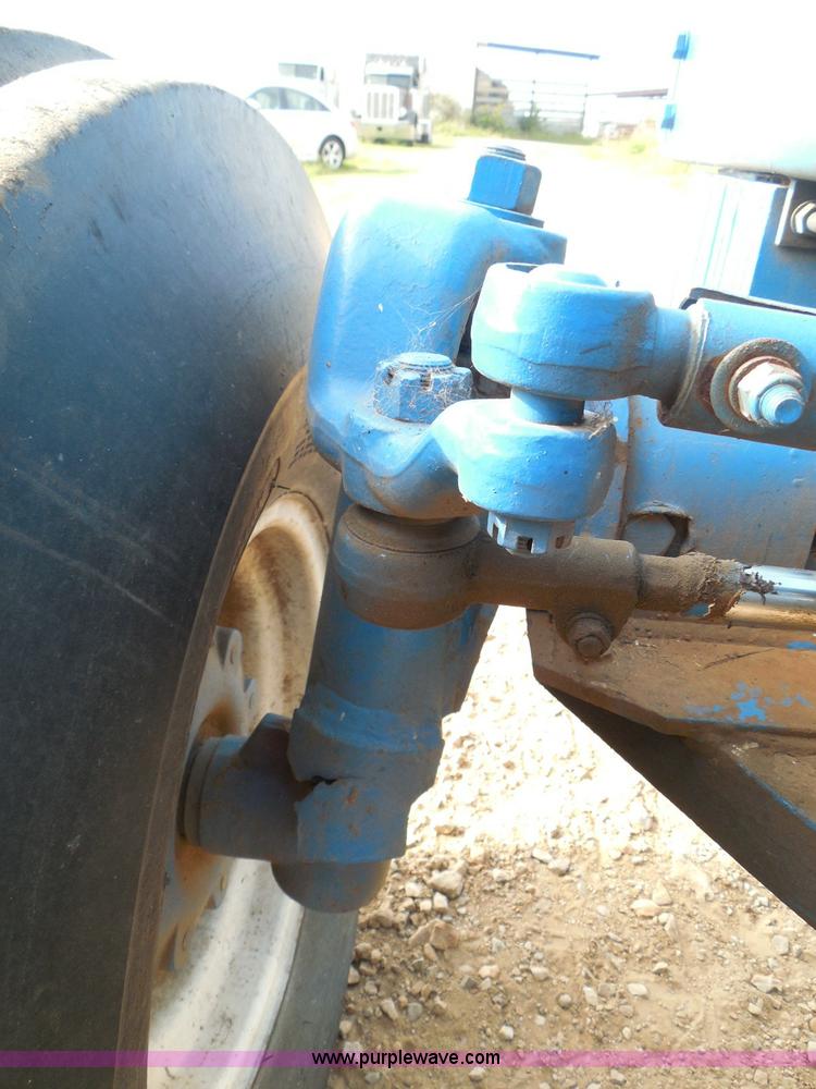 image for item I3407 Ford TW30 tractor