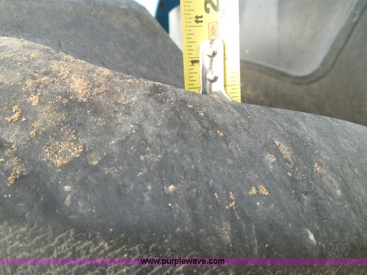 image for item I3407 Ford TW30 tractor